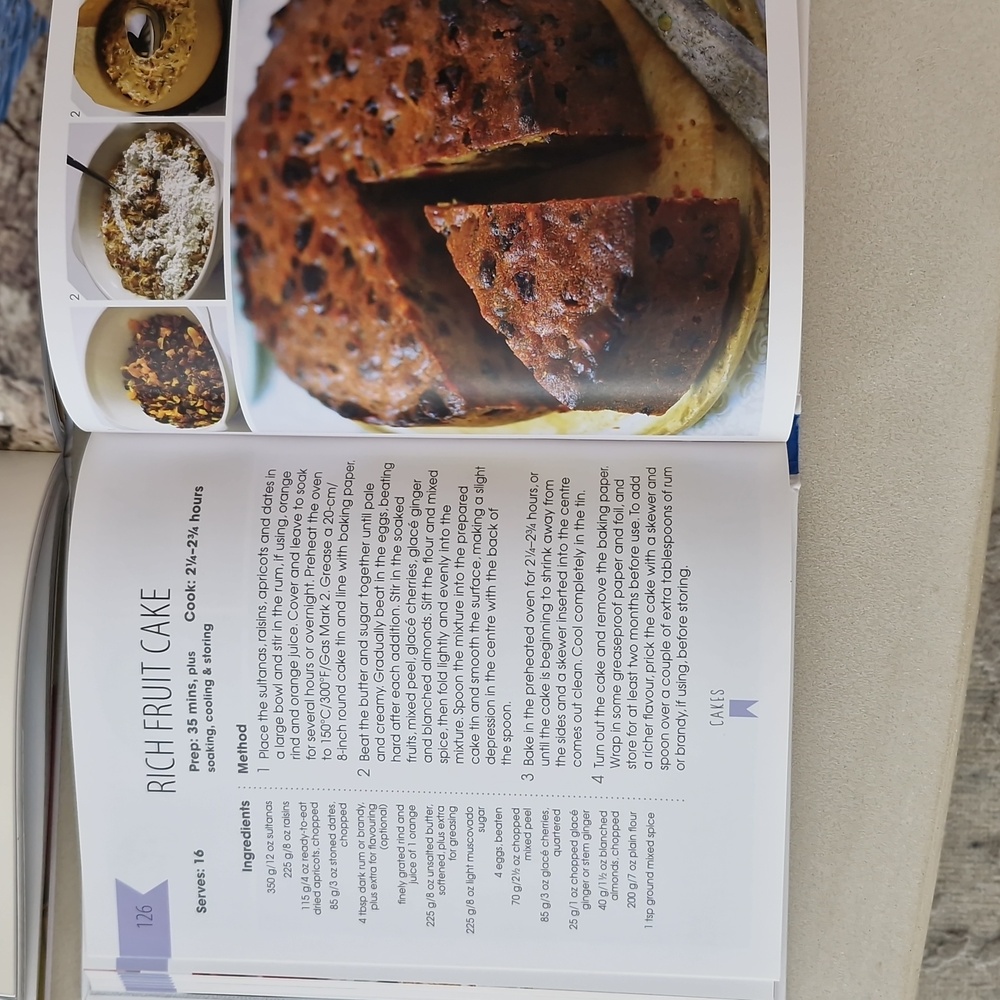 Cook BOOKS - Picture 2 of 3